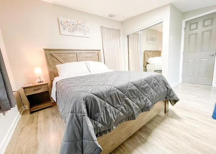 Beautiful Room In Prime Location