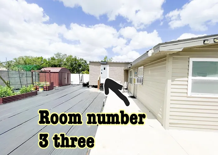 Beautiful Room In Prime Location