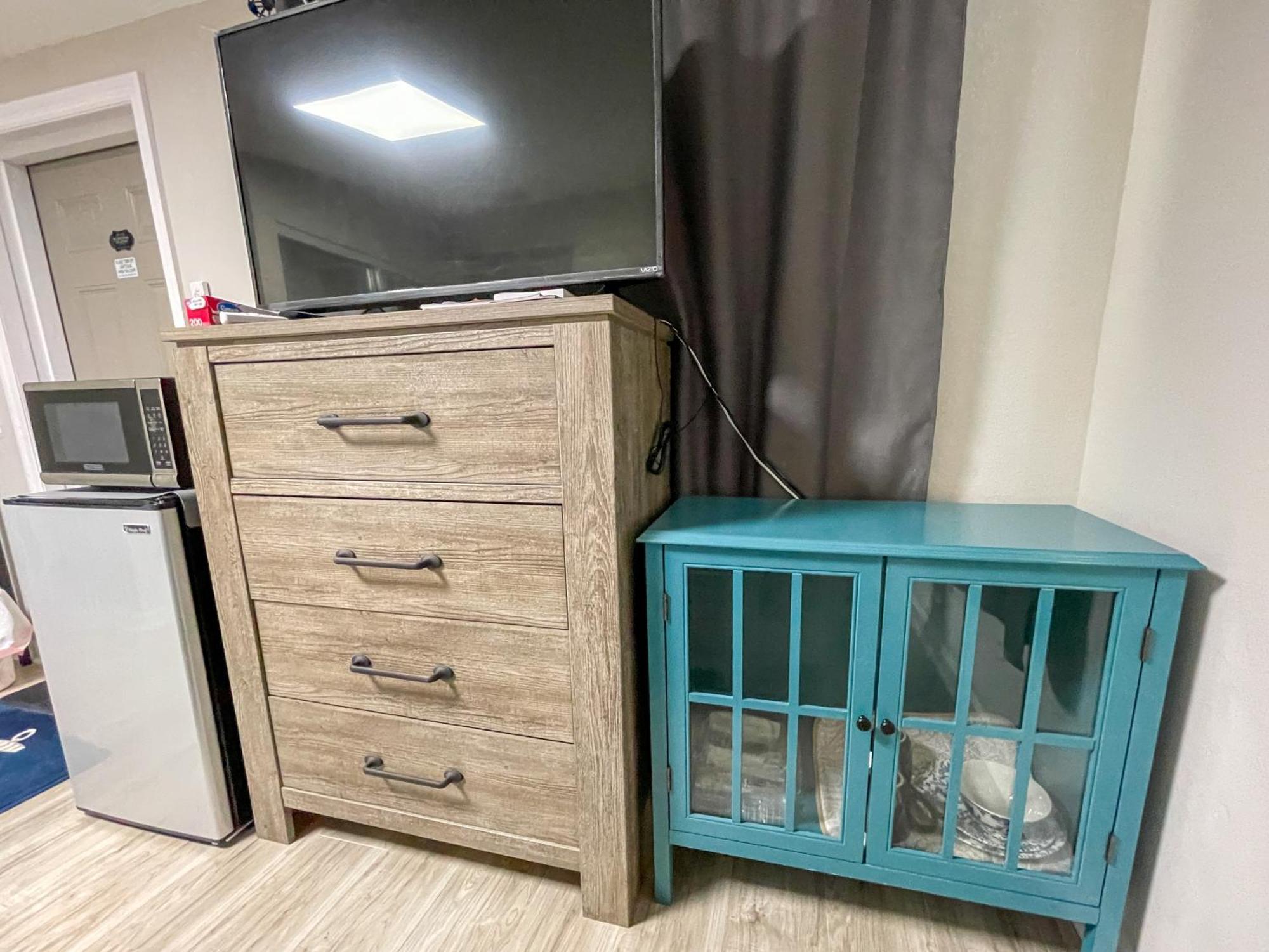 Beautiful In Prime Location Homestay Pinellas Park