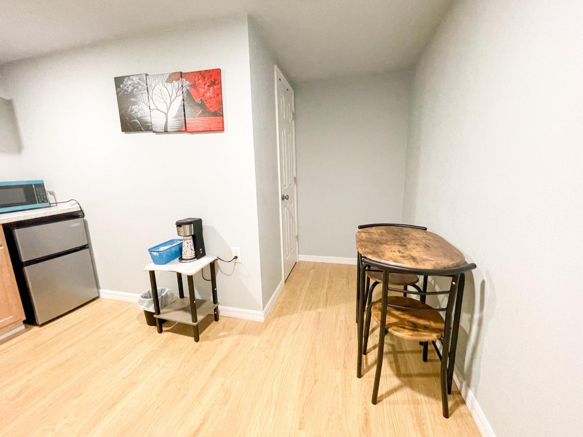 Beautiful In Prime Location * Pinellas Park