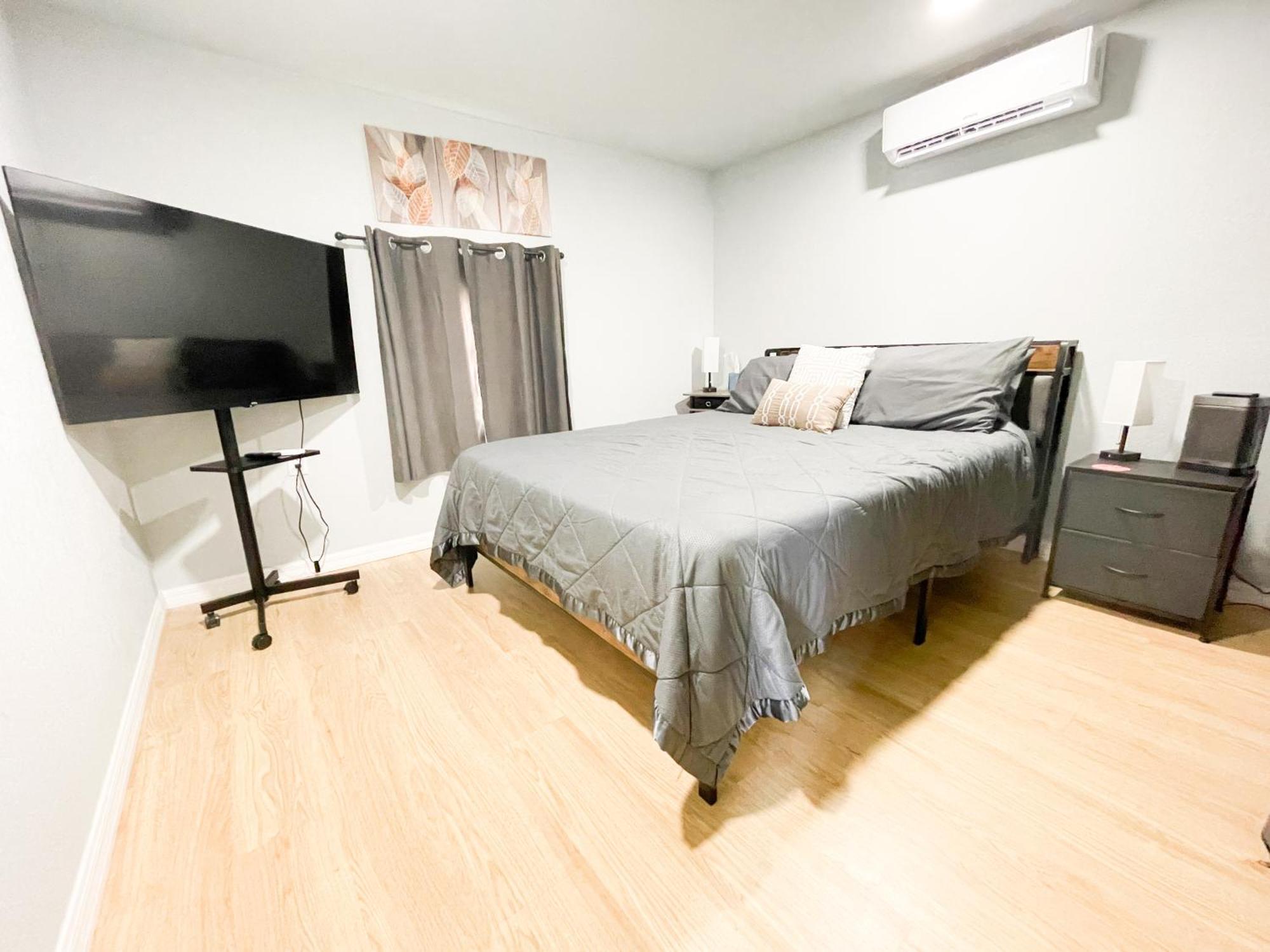 Beautiful In Prime Location Homestay *